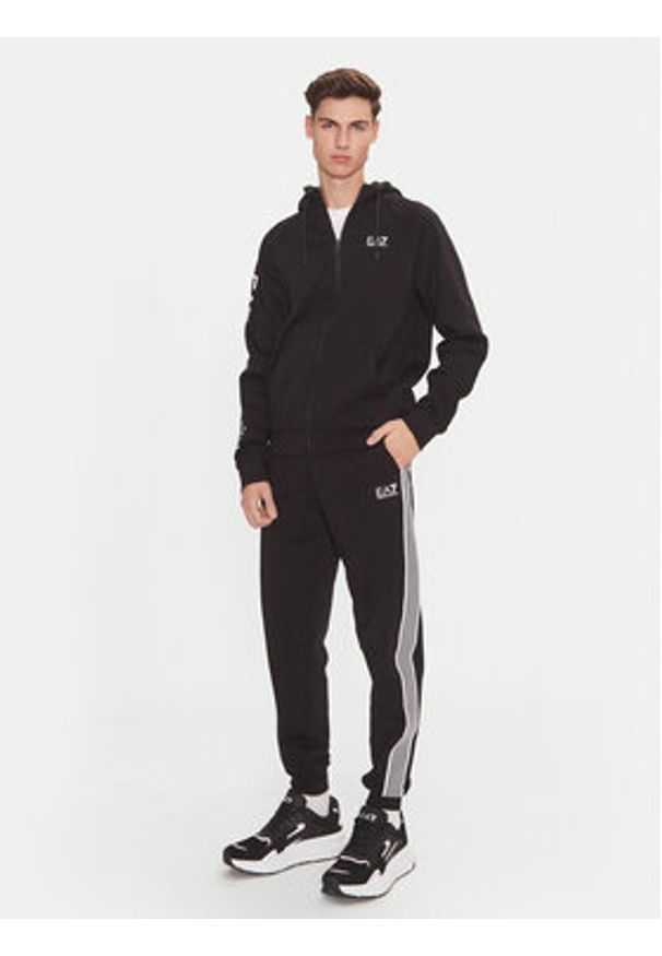 EA7 Emporio Armani Spodnie dresowe 6DPP69 PJ9FZ 1200 Czarny Regular Fit. Kolor: czarny. Materiał: bawełna