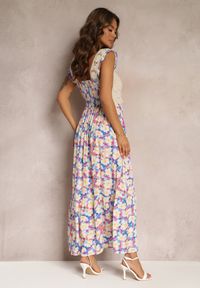 Renee - Niebieska Maxi Wiskozowa Sukienka Maxi w Kwiaty z Kwadratowym Dekoltem Alten. Okazja: na co dzień. Typ kołnierza: dekolt kwadratowy. Kolor: niebieski. Materiał: wiskoza. Wzór: kwiaty. Styl: casual. Długość: maxi #3