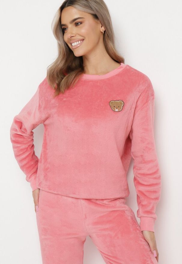 Born2be - Różowy Dzianinowy Komplet Piżamowy z Bluzą i Spodniami Jogger Javva. Kolor: różowy. Materiał: dzianina