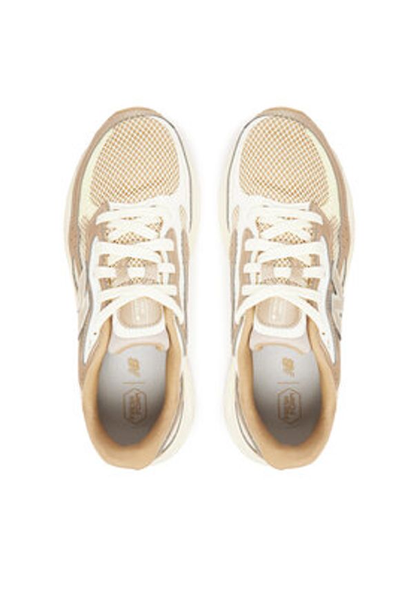 New Balance Buty do biegania Arishi WARISTG4 Beżowy. Kolor: beżowy. Materiał: materiał