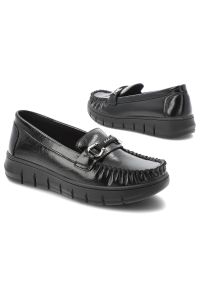 Mokasyny damskie Vinceza, cholewka ze skóry naturalnej o delikatnie połyskującym wykończeniu wsuwany fason zabudowany przód z charakterystycznym mars. Kolor: czarny. Materiał: skóra. Szerokość cholewki: normalna #5