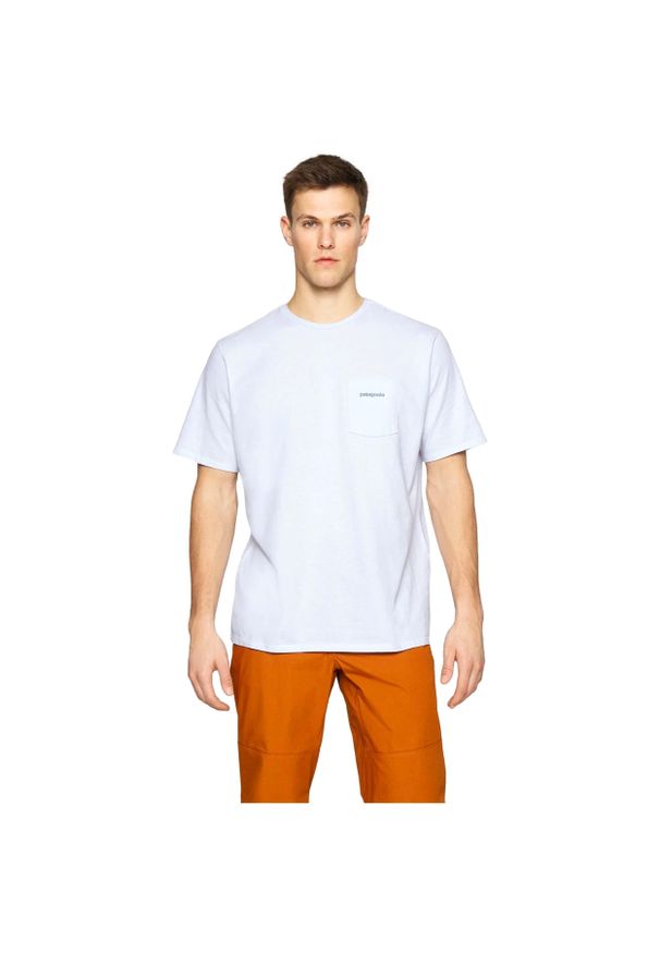Koszulka męska Patagonia Boardshort Logo Pocket Responsibili. Kolor: biały. Sport: turystyka piesza