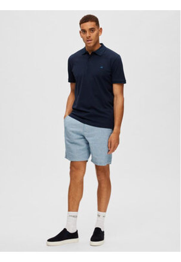 Selected Homme Polo 16087839 Granatowy Regular Fit. Typ kołnierza: polo. Kolor: niebieski. Materiał: bawełna