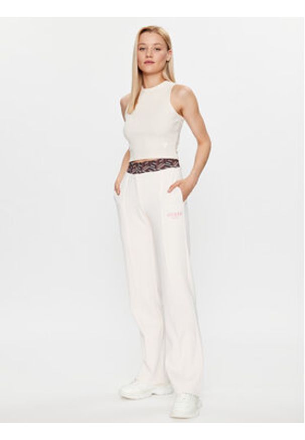 Guess Top V3GP19 K8RT2 Beżowy Slim Fit. Kolor: beżowy. Materiał: wiskoza