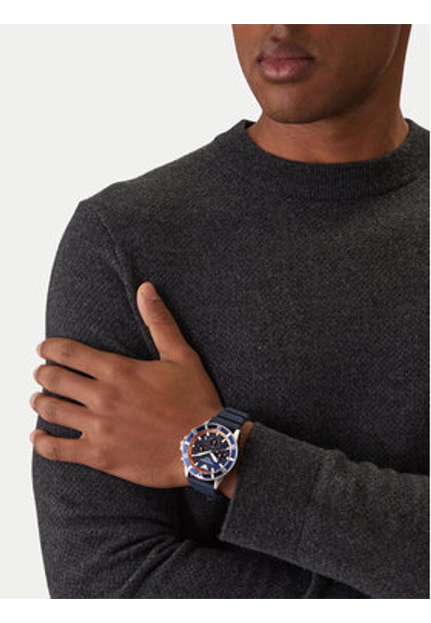 Emporio Armani Zegarek World Explorer AR11696 Granatowy. Kolor: niebieski