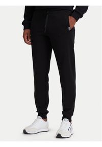 EA7 Emporio Armani Spodnie dresowe 7M002203 AF27189 MC004 Czarny Slim Fit. Kolor: czarny. Materiał: bawełna #1