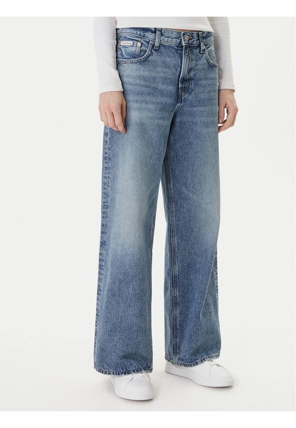 Calvin Klein Jeans Jeansy LV047F473G Niebieski Relaxed Fit. Kolor: niebieski