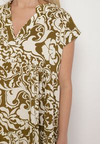 Born2be - Ciemnozielona Bawełniana Sukienka o Kroju Oversize w Ornamentny Wzór Izelona. Okazja: na co dzień. Kolor: zielony. Materiał: bawełna. Typ sukienki: oversize. Styl: klasyczny, casual #7