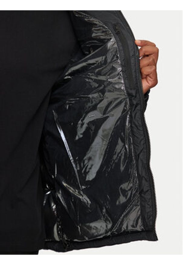 columbia - Columbia Kurtka zimowa Pike Lake™ II 2050931 Czarny Regular Fit. Kolor: czarny. Materiał: syntetyk. Sezon: zima