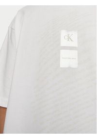 Calvin Klein Jeans T-Shirt Warp Logo J20J223166 Biały Boyfriend Fit. Kolor: biały. Materiał: bawełna #5