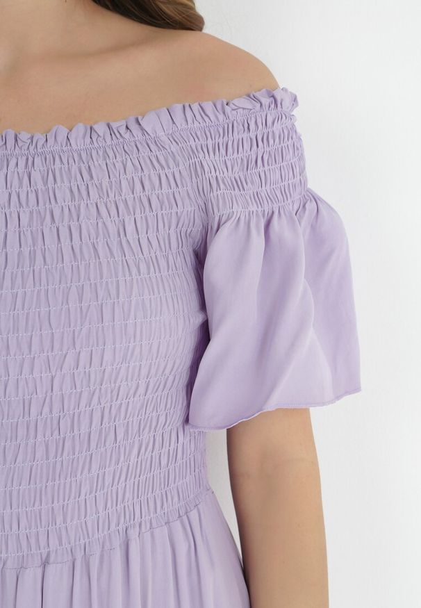 Born2be - Fioletowa Sukienka Hiszpanka z Wiskozy Rallu. Typ kołnierza: dekolt hiszpanka. Kolor: fioletowy. Materiał: wiskoza. Styl: wakacyjny