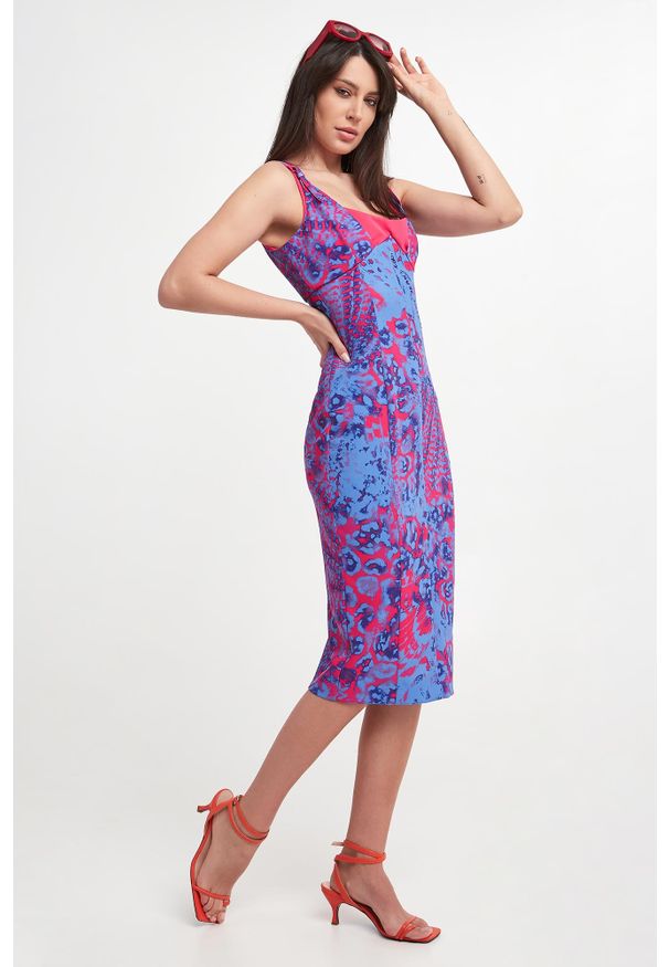 Versace Jeans Couture - Sukienka midi VERSACE JEANS COUTURE. Długość: midi