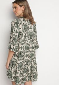 Born2be - Ciemnozielona Rozkloszowana Sukienka z Bawełny z Falbanami w Ornamentalny Wzór Lanoreth. Okazja: na spacer, na co dzień. Typ kołnierza: dekolt w serek. Kolor: zielony. Materiał: bawełna. Typ sukienki: rozkloszowane, proste. Styl: casual, klasyczny #3