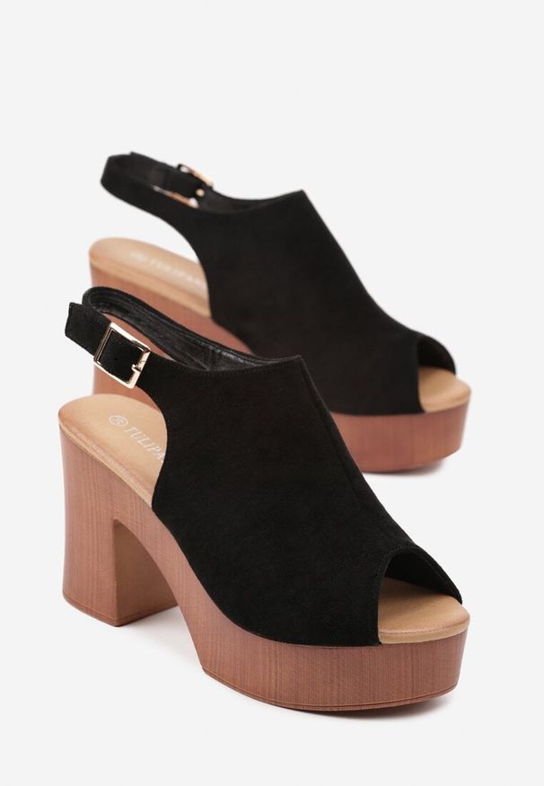 Born2be - Czarne Sandały na Platformie i Obcasie z Ozdobnym Paskiem Silazea. Okazja: na imprezę, na co dzień. Zapięcie: pasek. Kolor: czarny. Sezon: lato. Obcas: na obcasie. Styl: elegancki, casual. Wysokość obcasa: średni
