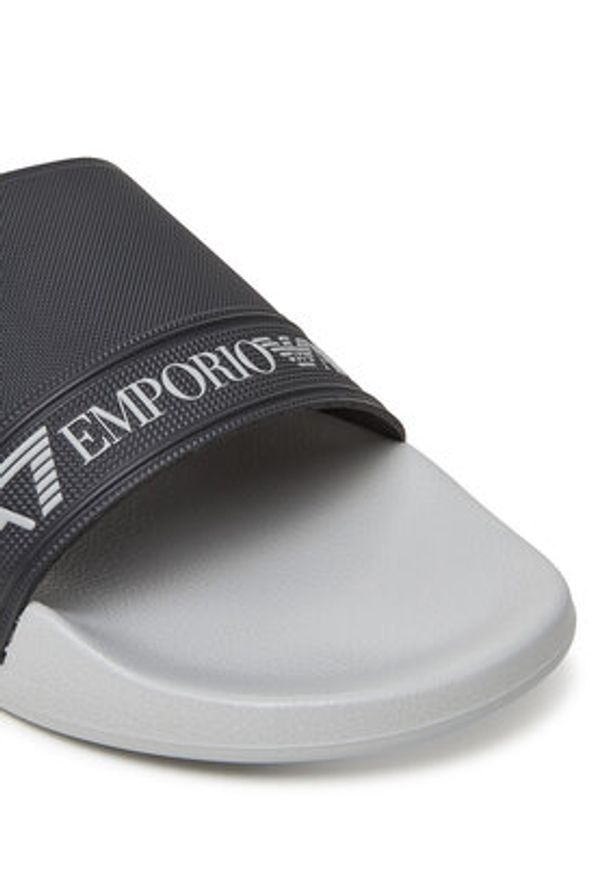 EA7 Emporio Armani Klapki 7X000110 AF15128 M8130 Fioletowy. Kolor: fioletowy. Materiał: syntetyk