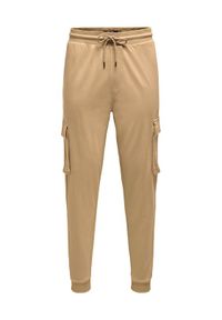 Only & Sons - ONLY & SONS Spodnie dresowe Kian 22019485 Brązowy Regular Fit. Kolor: brązowy. Materiał: bawełna, dresówka #2