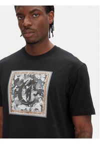 Just Cavalli T-Shirt 78OAHC10 Czarny Regular Fit. Kolor: czarny. Materiał: bawełna