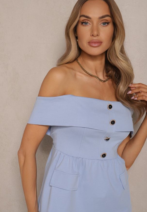 Renee - Niebieski Garniturowy Komplet Bluzka Typu Hiszpanka i Spodnie Flare Silkio. Kolor: niebieski. Materiał: materiał