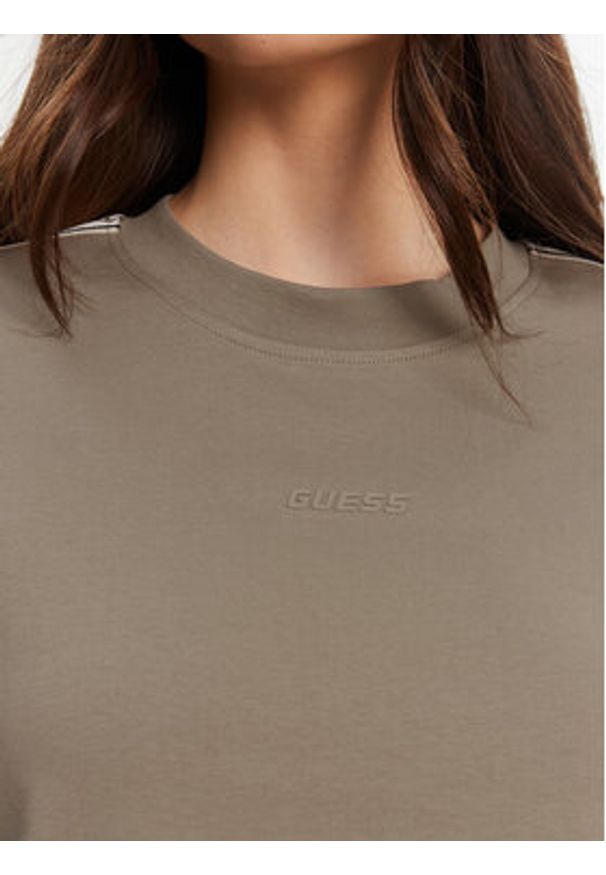 Guess T-Shirt V3RI08 I3Z14 Brązowy Regular Fit. Kolor: brązowy. Materiał: bawełna