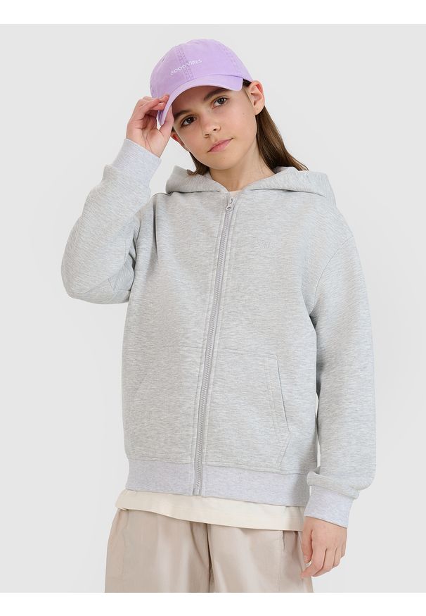 4f - 4F Bluza dresowa rozpinana z kapturem dziewczęca - szara 146 (10-11 lat). Okazja: na co dzień. Typ kołnierza: kaptur. Kolor: szary. Materiał: dresówka. Wzór: gładki, ze splotem. Sezon: lato. Styl: casual, sportowy