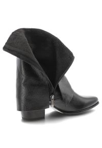 Czarne Kowbojki Armodo Stylowe Obuwie Damskie Na Obcasie. Kolor: czarny. Obcas: na obcasie. Styl: elegancki. Wysokość obcasa: średni #4