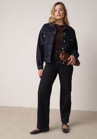 Born2be - Granatowa Jeansowa Kurtka z Bawełną o Kroju Oversize Vimiloria. Okazja: na spacer, na co dzień. Kolor: niebieski. Materiał: bawełna, jeans. Styl: casual #2