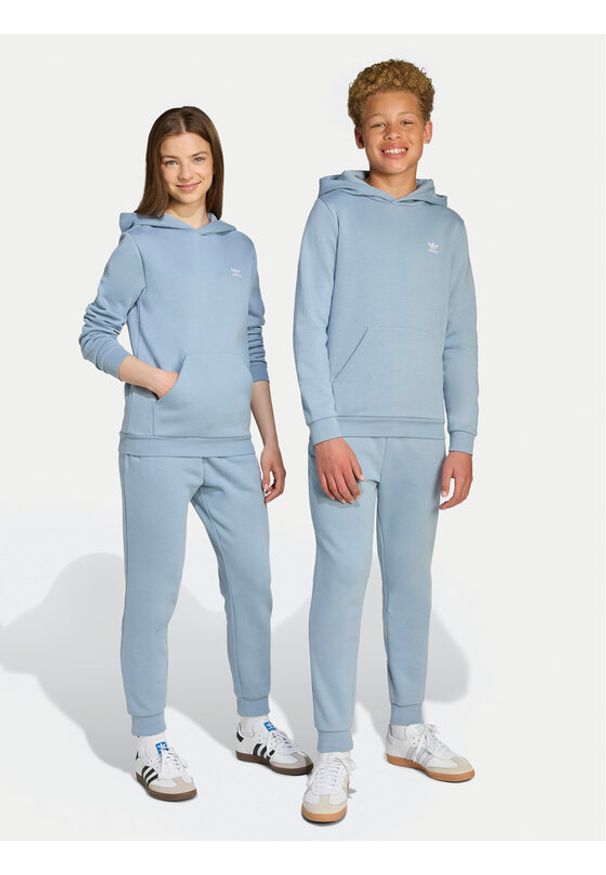 Adidas - adidas Spodnie dresowe JX2743 Błękitny Regular Fit. Kolor: niebieski. Materiał: syntetyk