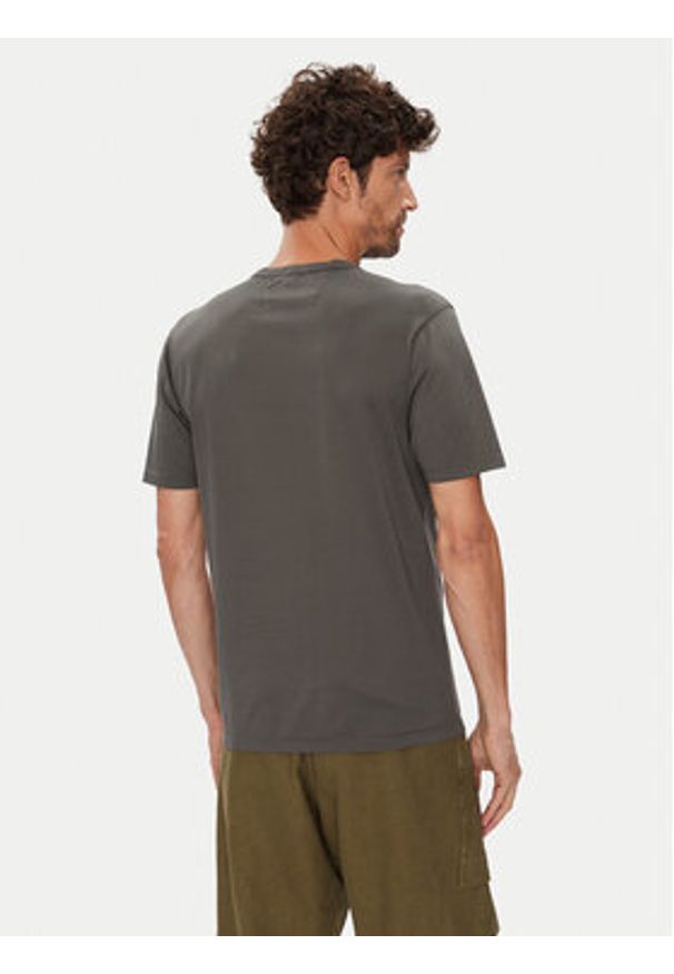 C.P. Company T-Shirt 19CMTS132A006374G Szary Regular Fit. Kolor: szary. Materiał: bawełna