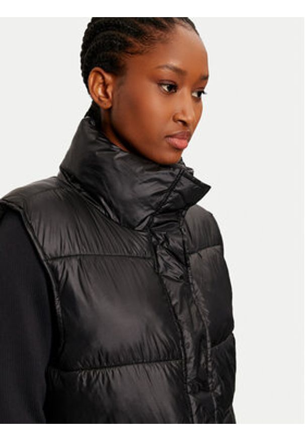 Athlecia Bezrękawnik Prinsloo W EA243353 Czarny Regular Fit. Kolor: czarny. Materiał: syntetyk. Długość rękawa: bez rękawów