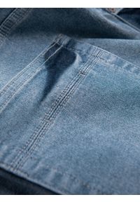 Ombre Clothing - Jeansowe krótkie spodenki męskie z delikatnym washem – jasnoniebieskie V1. Kolor: niebieski. Materiał: jeans. Długość: krótkie. Wzór: aplikacja. Sezon: lato. Styl: klasyczny, wakacyjny #3