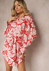 Renee - Czerwono-Biała Mini Sukienka o Rozkloszowanym Koszulowym Fasonie w Kwiatowy Print Enda. Kolor: czerwony. Materiał: materiał. Wzór: kwiaty, nadruk. Typ sukienki: koszulowe. Długość: mini
