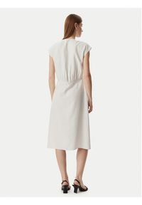 Calvin Klein Sukienka codzienna LV044F016G Beżowy jasny Regular Fit. Okazja: na co dzień. Kolor: beżowy. Materiał: lyocell. Typ sukienki: proste. Styl: casual #4