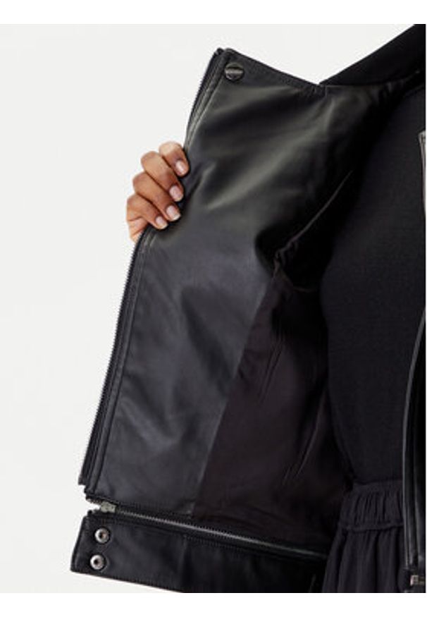 Desigual Kurtka z imitacji skóry Motor 25WWEW53 Czarny Regular Fit. Kolor: czarny. Materiał: skóra