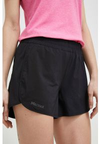 Marmot szorty outdoorowe Elda kolor czarny gładkie medium waist. Kolor: czarny. Materiał: tkanina, włókno, materiał. Wzór: gładki