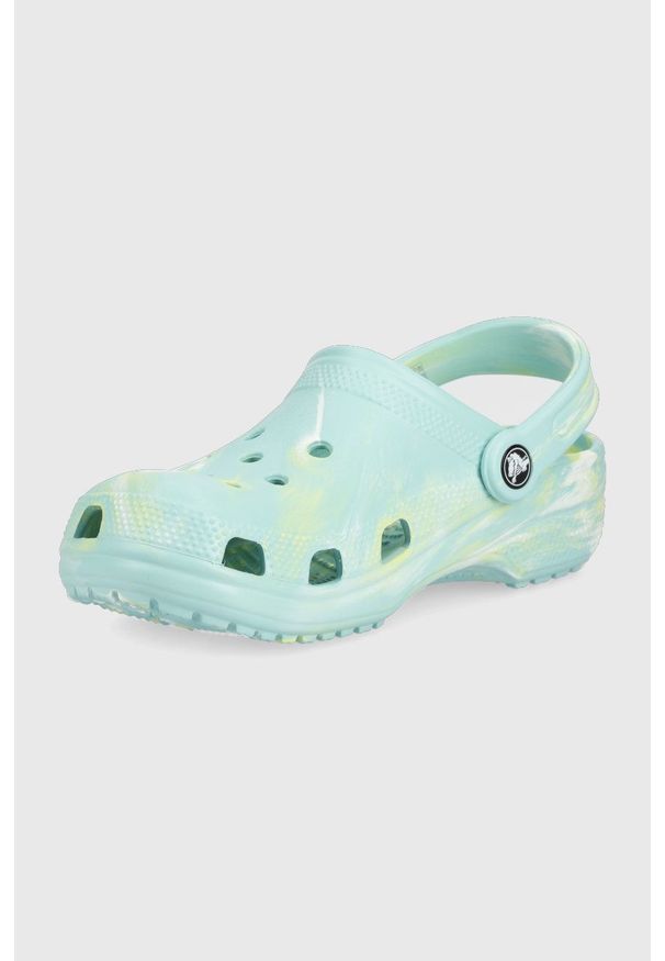 Crocs klapki damskie kolor turkusowy. Kolor: turkusowy. Materiał: materiał