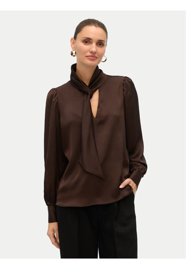 Vero Moda Bluzka Nini 10336252 Brązowy Standard Fit. Kolor: brązowy. Materiał: syntetyk