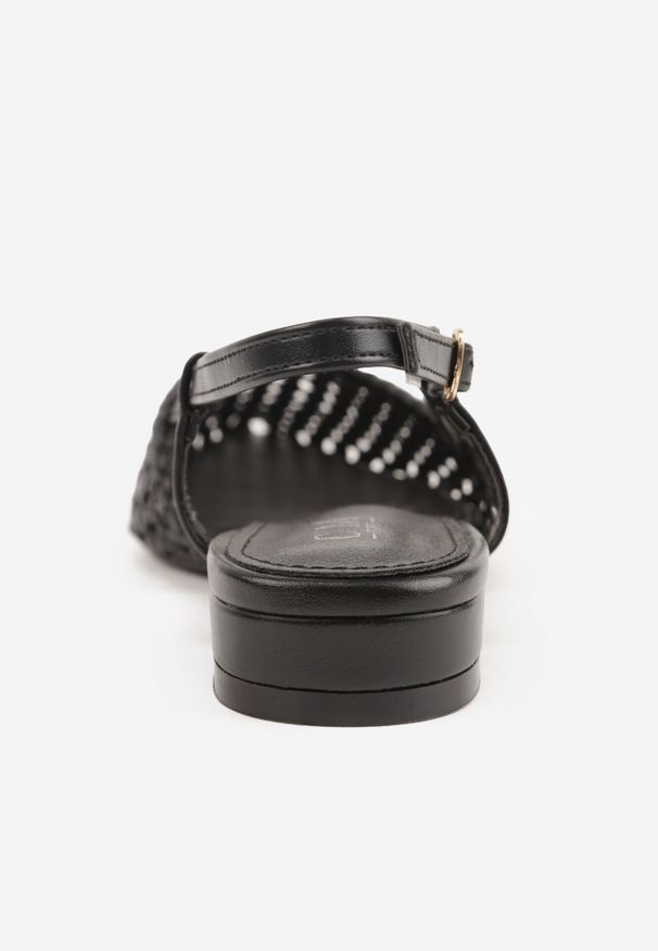 Born2be - Czarne Sandały Ozdobione Plecionką Melorah. Okazja: na co dzień. Zapięcie: sprzączka. Kolor: czarny. Materiał: jeans. Wzór: aplikacja. Styl: casual, elegancki