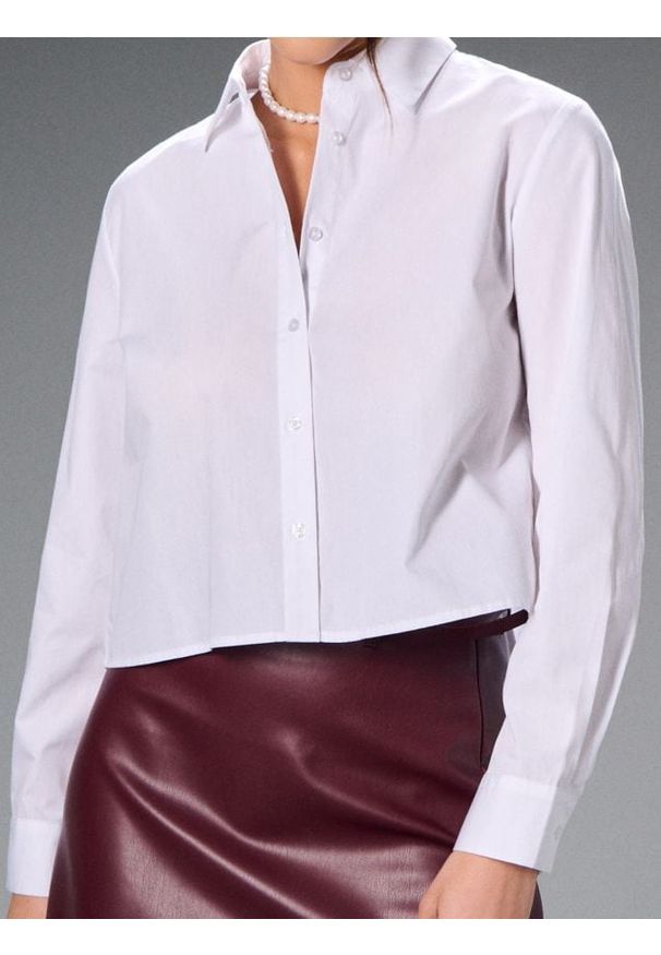 Sinsay - Koszula z długim rękawem - biały. Kolor: biały. Długość rękawa: długi rękaw. Długość: długie