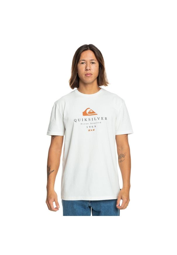 Quiksilver - Koszulka dla Mężczyzn FIRST FIRE. Kolor: biały. Materiał: materiał, bawełna