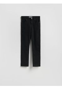 Reserved - Jeansy boyfriend - czarny. Kolor: czarny