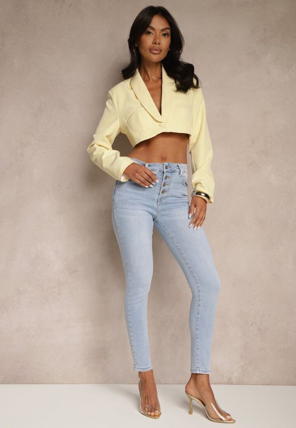 Renee - Jasnoniebieskie Jeansy Skinny z Bawełną High Waist Ozdobione Guzikami Felariel. Stan: podwyższony. Kolor: niebieski. Wzór: aplikacja