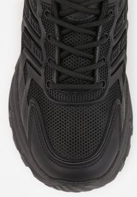 Born2be - Czarne Sneakersy na Grubej Nieregularnej Podeszwie z Przeszyciami Hatila. Kolor: czarny #6