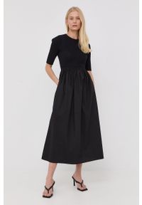 GESTUZ - Gestuz sukienka kolor czarny midi rozkloszowana. Kolor: czarny. Materiał: materiał, bawełna, dzianina, wiskoza. Długość rękawa: krótki rękaw. Typ sukienki: rozkloszowane. Długość: midi