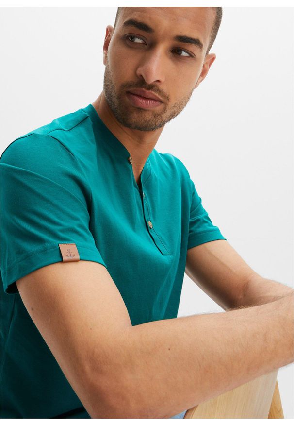 bonprix - Koszulka z dekoltem henley z czystej bawełny organicznej (2 szt.). Typ kołnierza: typu henley. Kolor: czarny. Materiał: bawełna. Długość rękawa: krótki rękaw. Długość: krótkie. Styl: elegancki