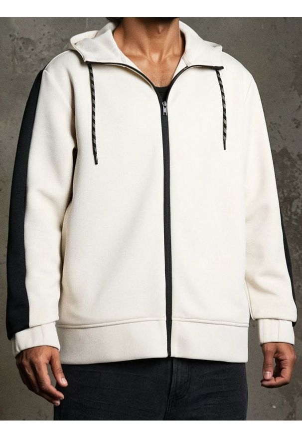 Sinsay - Bluza z kapturem - beżowy. Typ kołnierza: kaptur. Kolor: beżowy