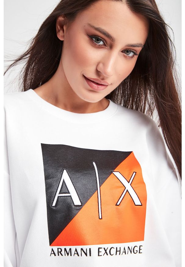 Armani Exchange - BLUZA ARMANI EXCHANGE. Długość: długie. Wzór: napisy, haft, nadruk