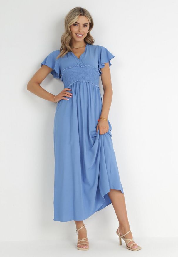 Born2be - Niebieska Kopertowa Sukienka z Wiskozy z Gumką w Pasie Neroni. Kolor: niebieski. Materiał: wiskoza. Typ sukienki: kopertowe. Długość: maxi