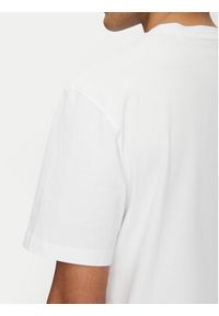 Hugo - HUGO T-Shirt Nutongo 50533391 Biały Regular Fit. Kolor: biały. Materiał: bawełna #5