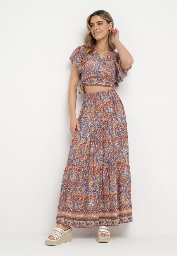 Born2be - Beżowy Komplet 2-Częściowy we Wzór Paisley z Wiskozy Spódnica Maxi i Kopertowa Góra Wabila. Kolor: beżowy. Materiał: wiskoza. Wzór: paisley