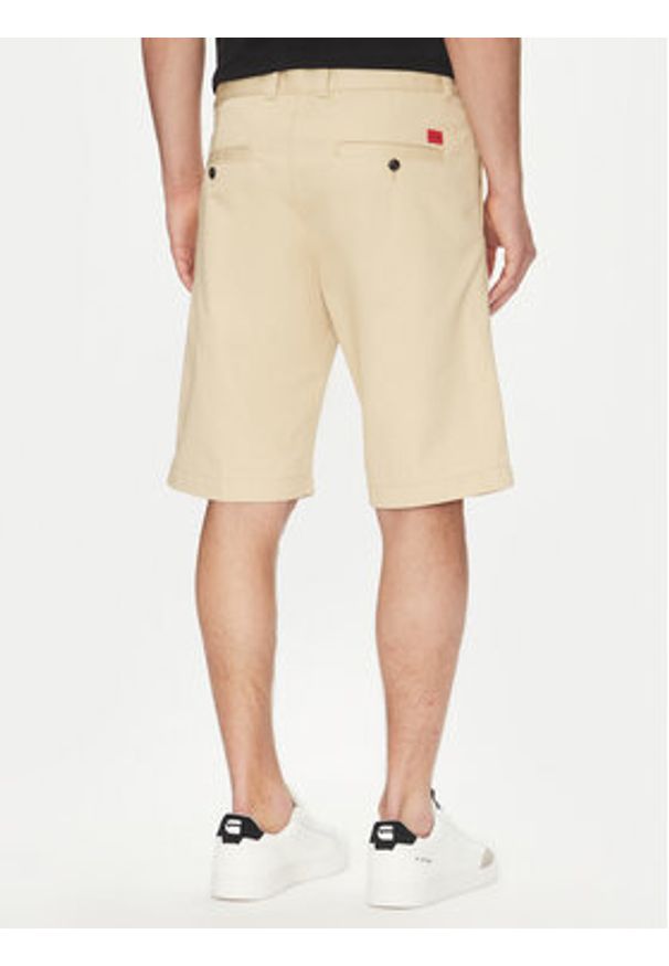 Hugo - HUGO Szorty materiałowe Darik241 50505857 Beżowy Regular Fit. Kolor: beżowy. Materiał: bawełna